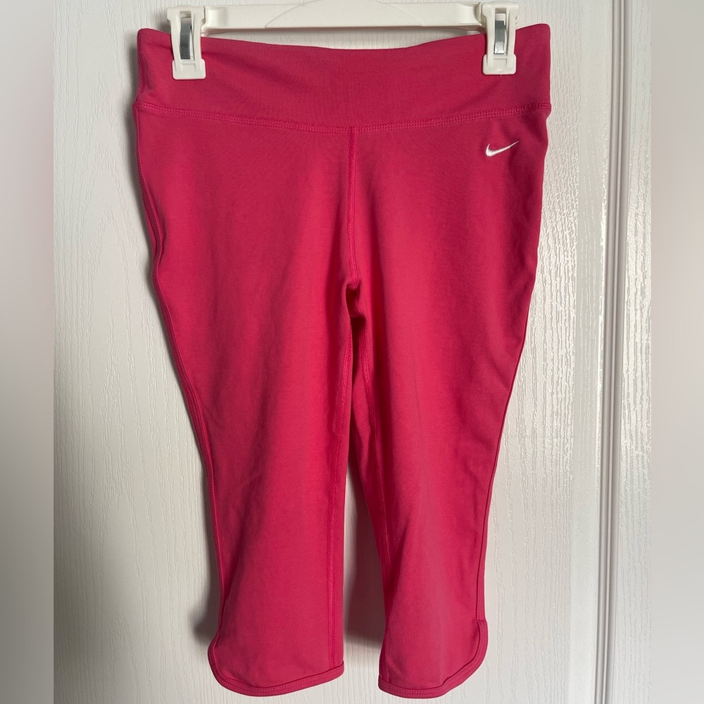 Nike Pink Capri Leggings Athletic
